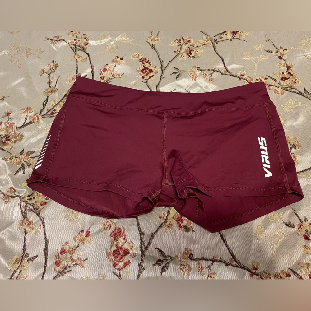 Virus athletic shorts